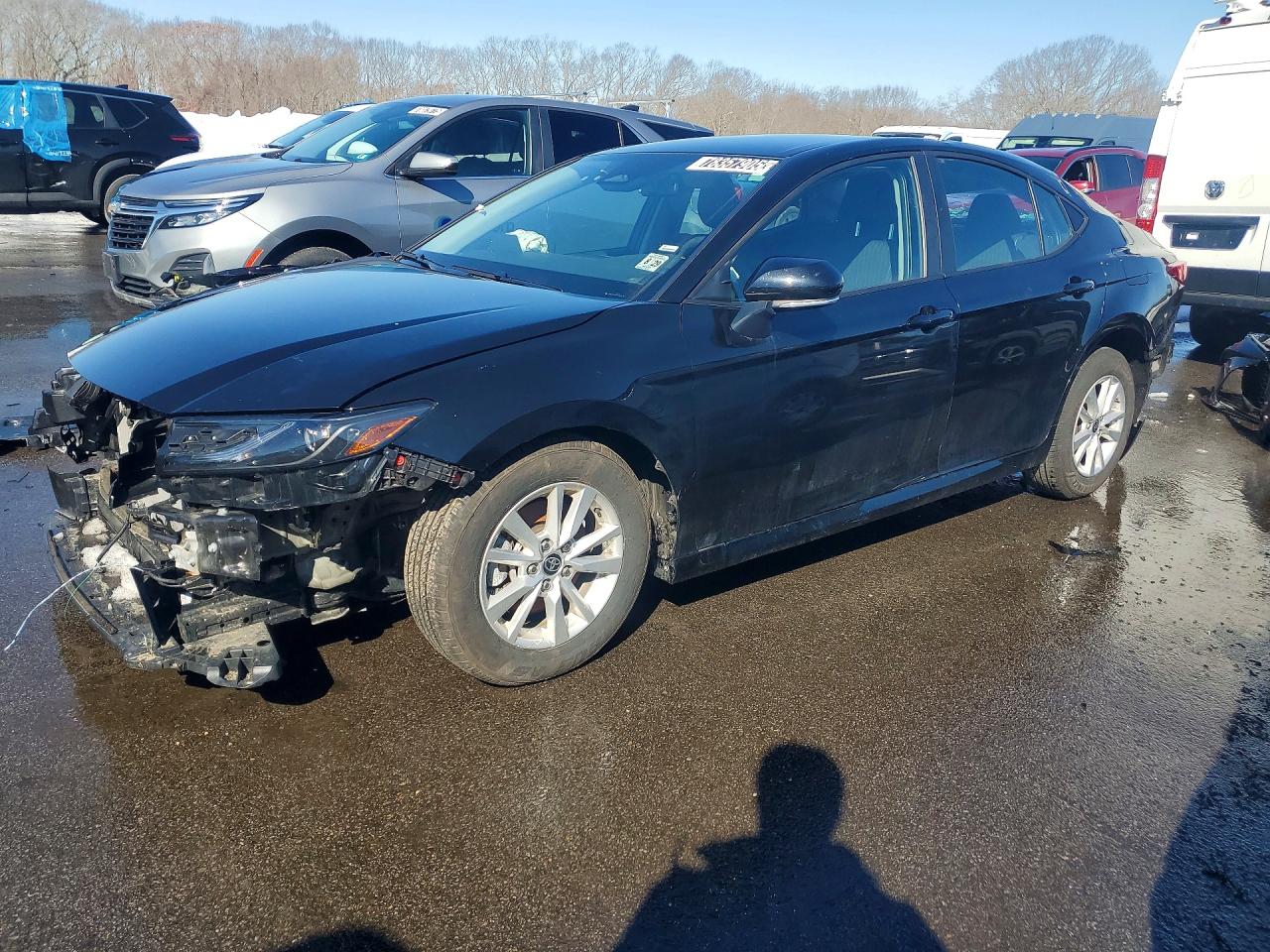 2025 TOYOTA CAMRY