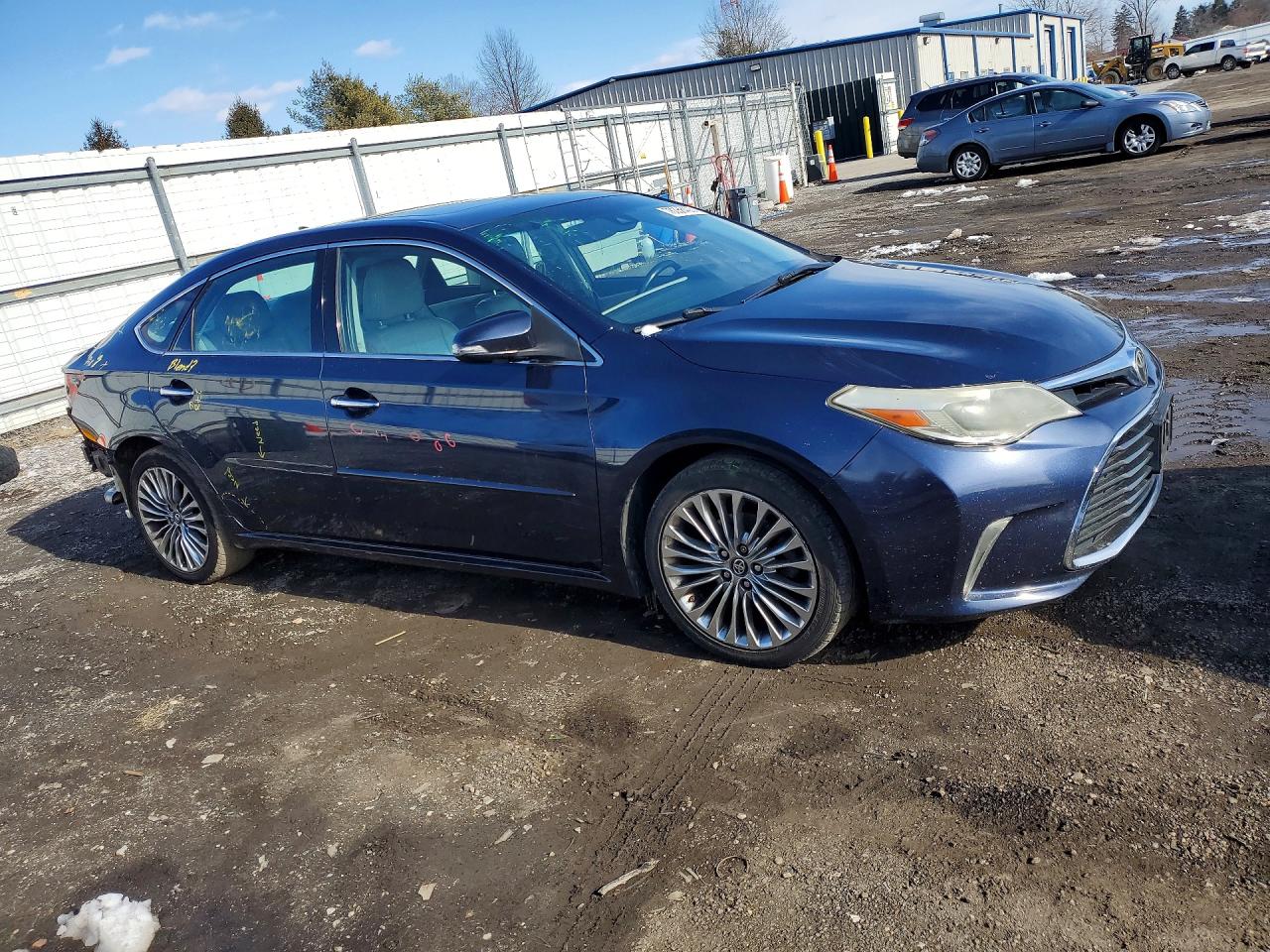 2016 TOYOTA AVALON XLE photo 7