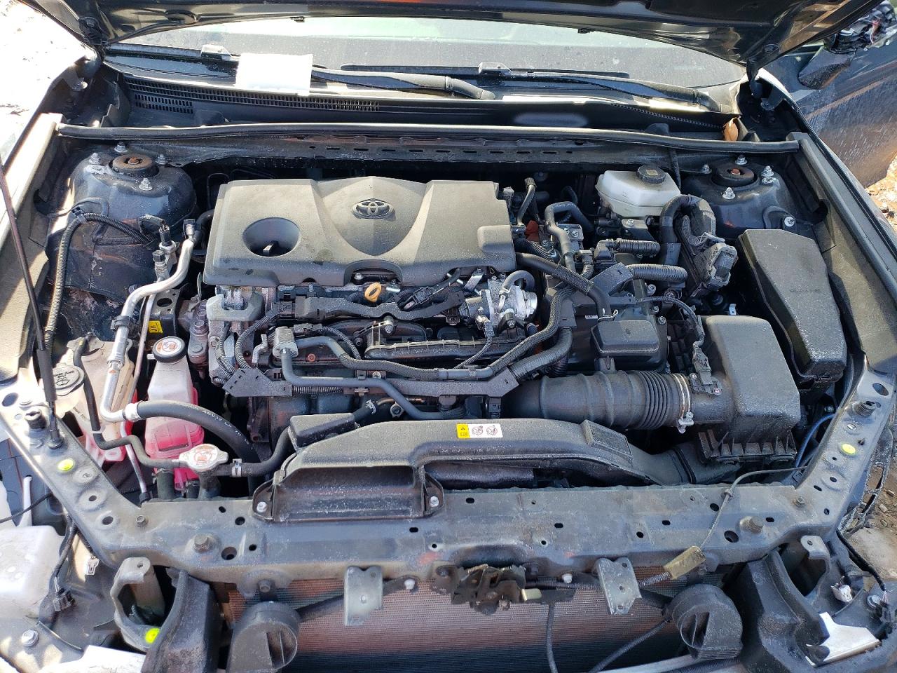 2025 TOYOTA CAMRY SE photo 11
