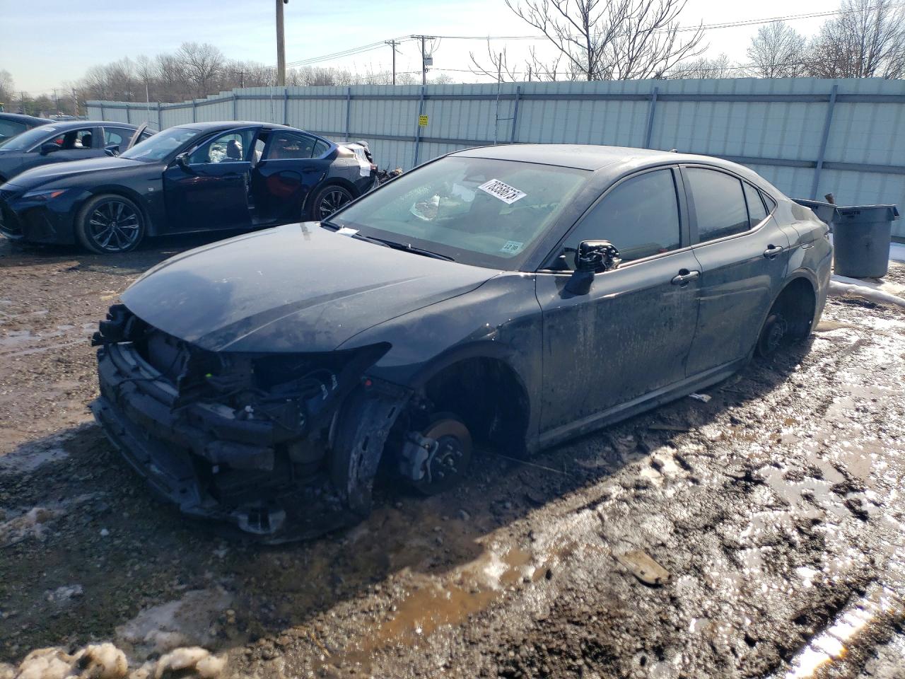 2025 TOYOTA CAMRY