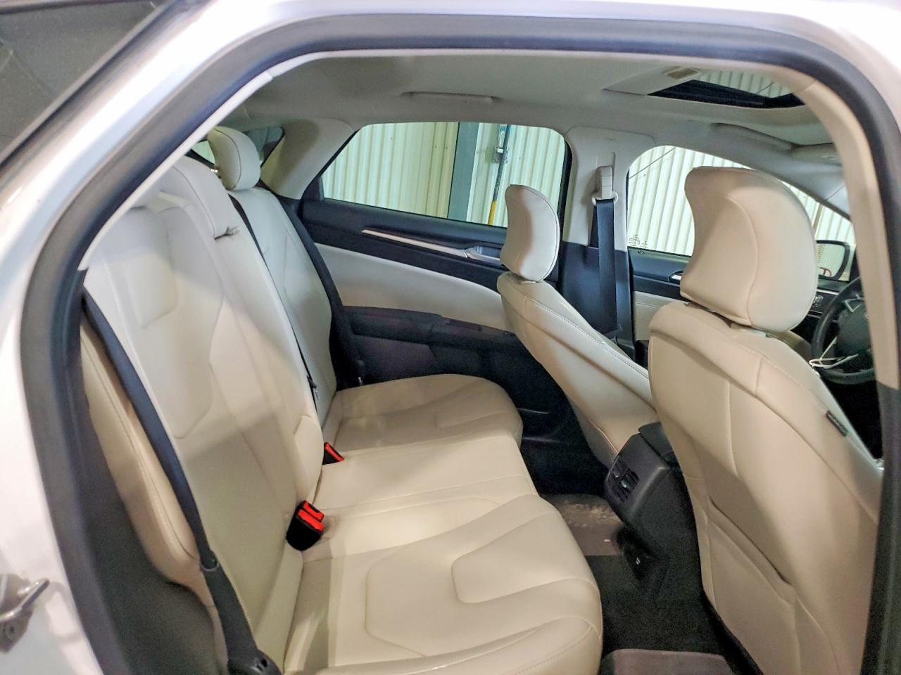 2018 FORD FUSION TITANIUM/PLATINUM HEV photo 37