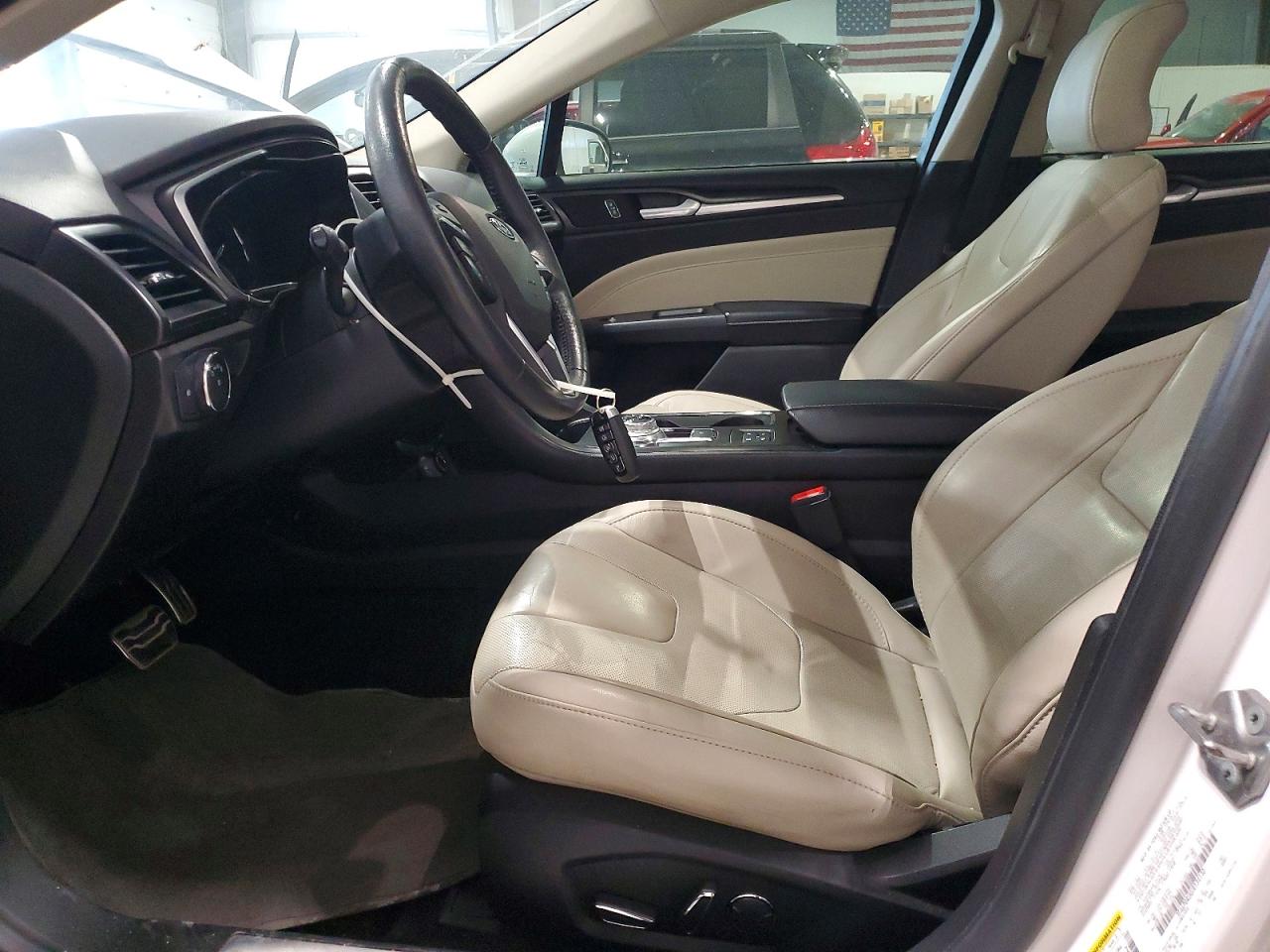 2018 FORD FUSION TITANIUM/PLATINUM HEV photo 25