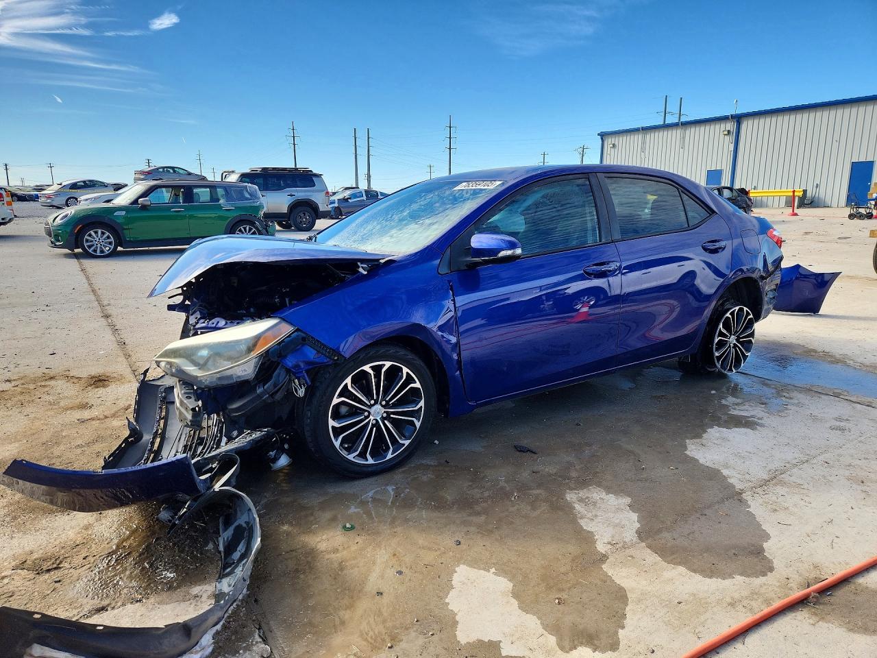 2015 TOYOTA COROLLA