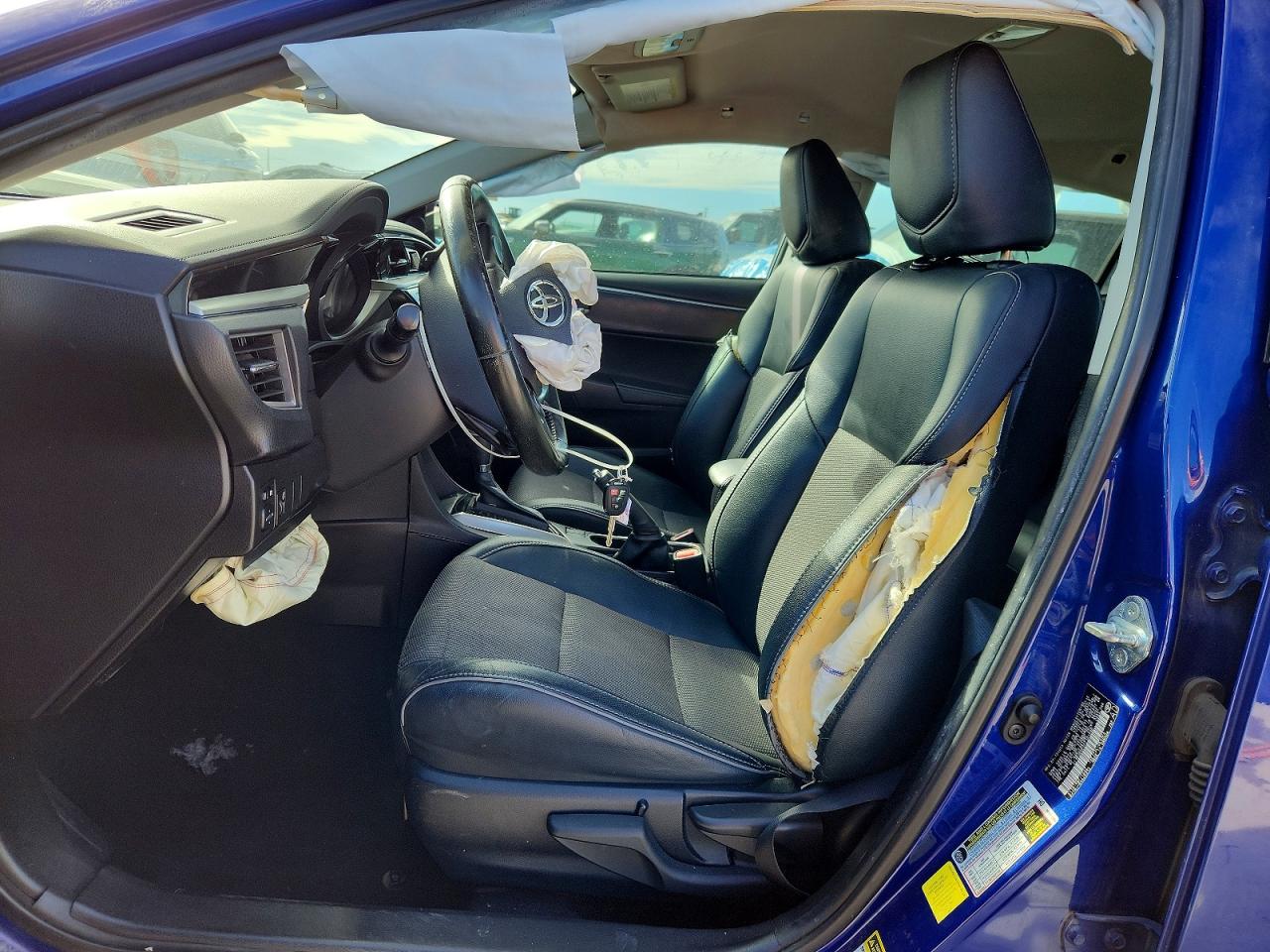 2015 TOYOTA COROLLA S PLUS photo 13