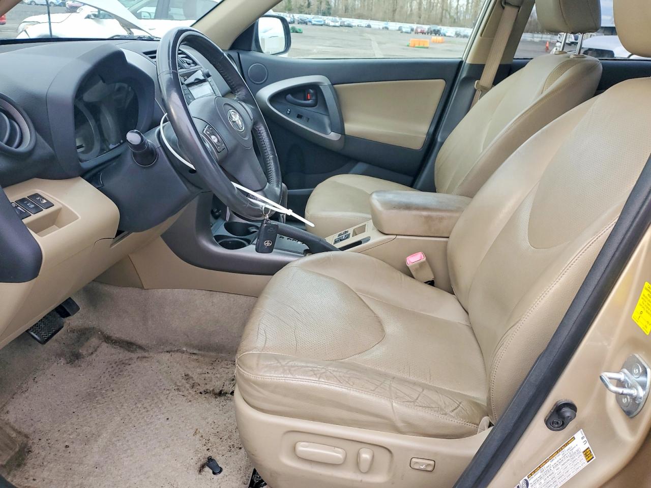 2010 TOYOTA RAV4 LIMITED photo 7