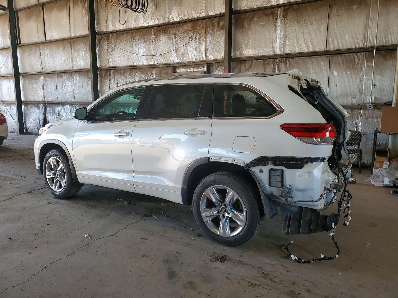 2018 TOYOTA HIGHLANDER LIMITED photo 4