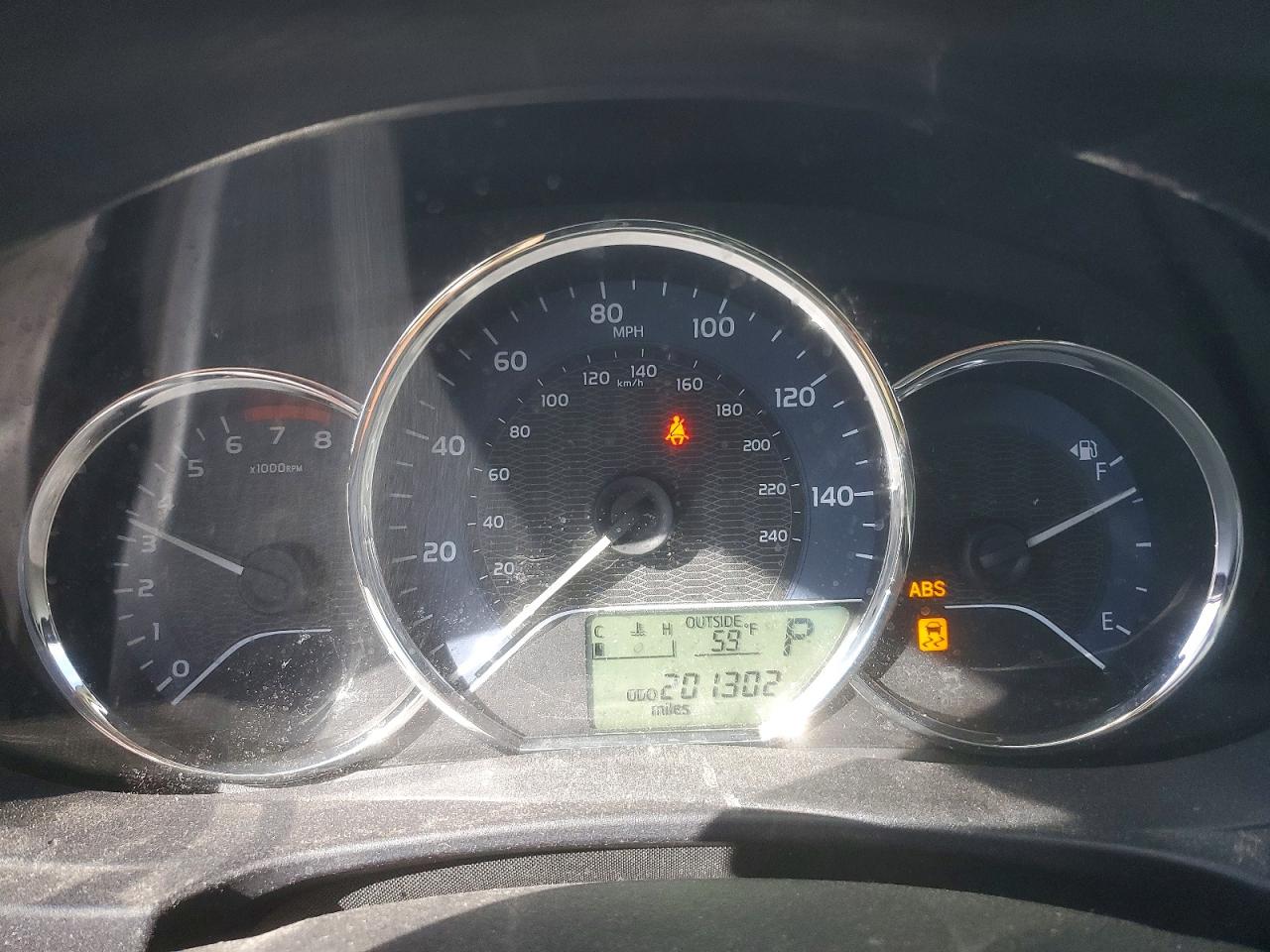 2015 TOYOTA COROLLA L photo 9