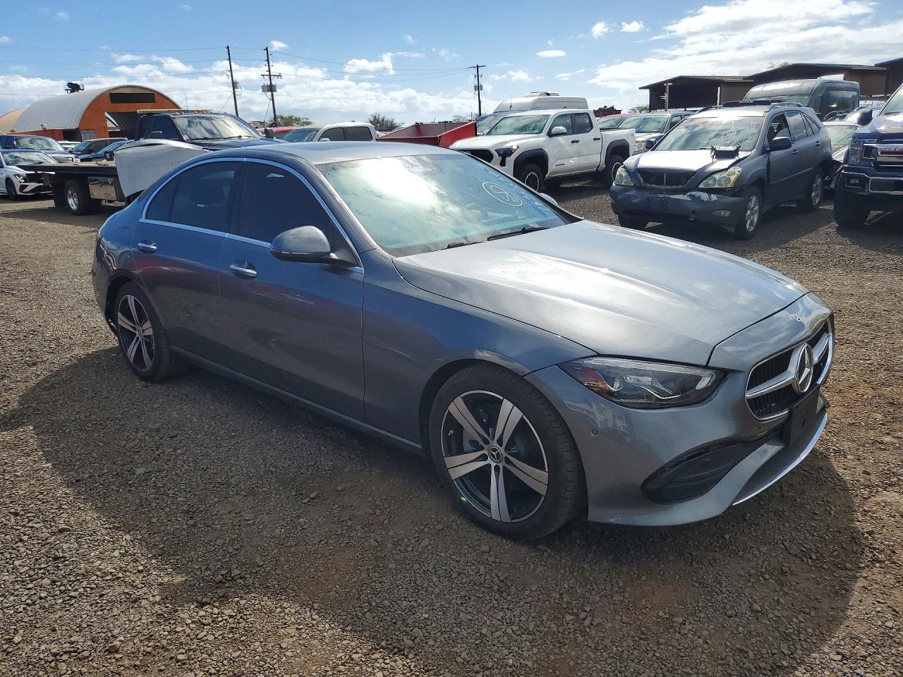 2025 MERCEDES-BENZ C 300 photo 4