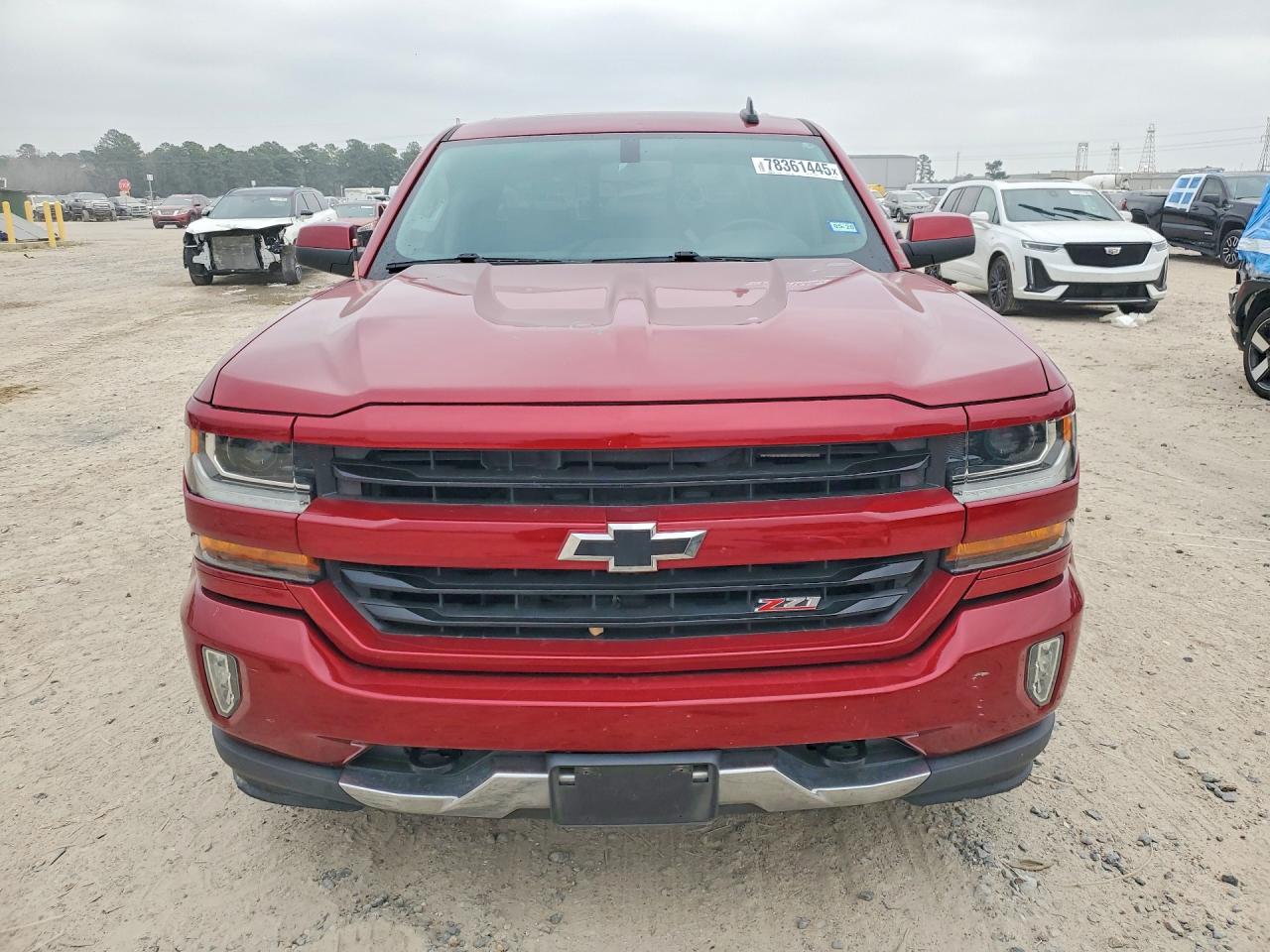 2018 CHEVROLET SILVERADO K1500 LT photo 9