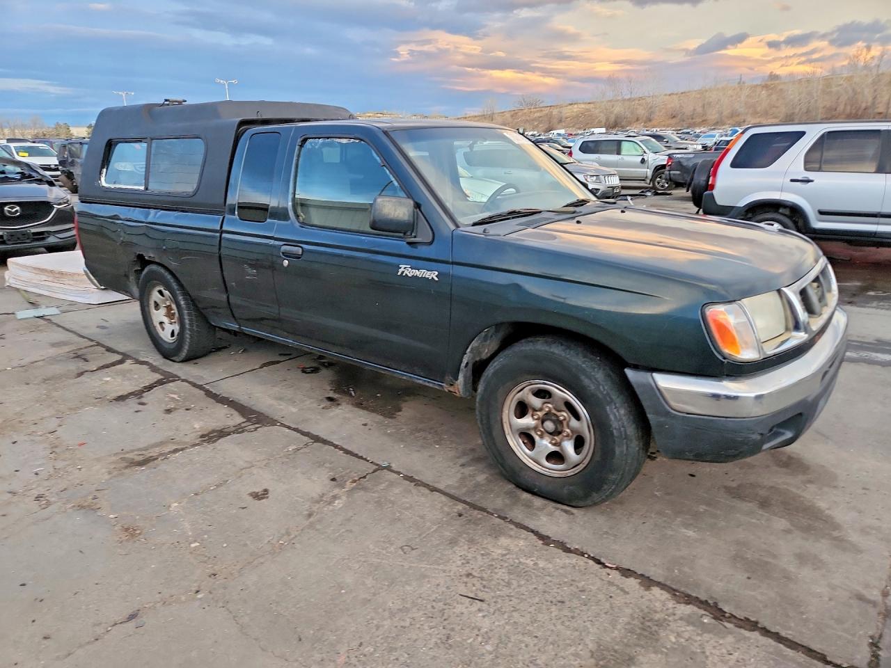 1999 NISSAN FRONTIER XE photo 4