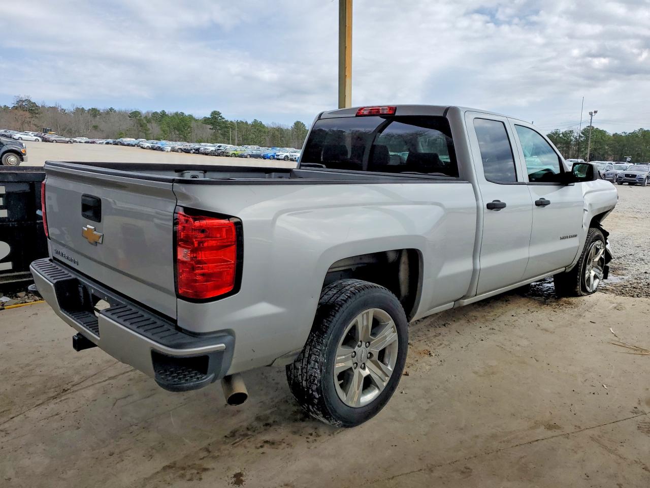 2018 CHEVROLET SILVERADO C1500 CUSTOM photo 5