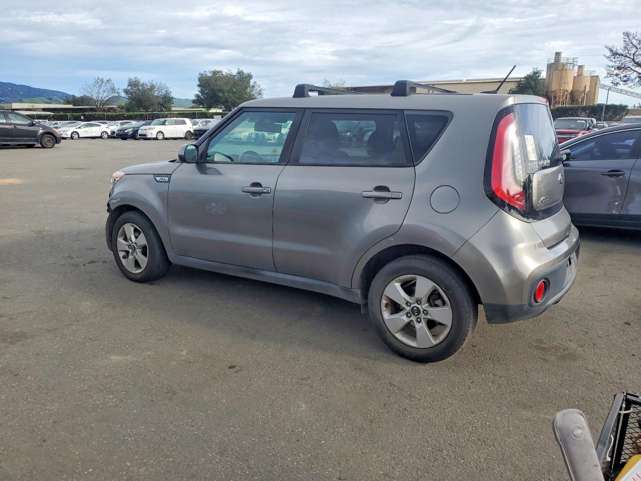 2018 KIA SOUL photo 3