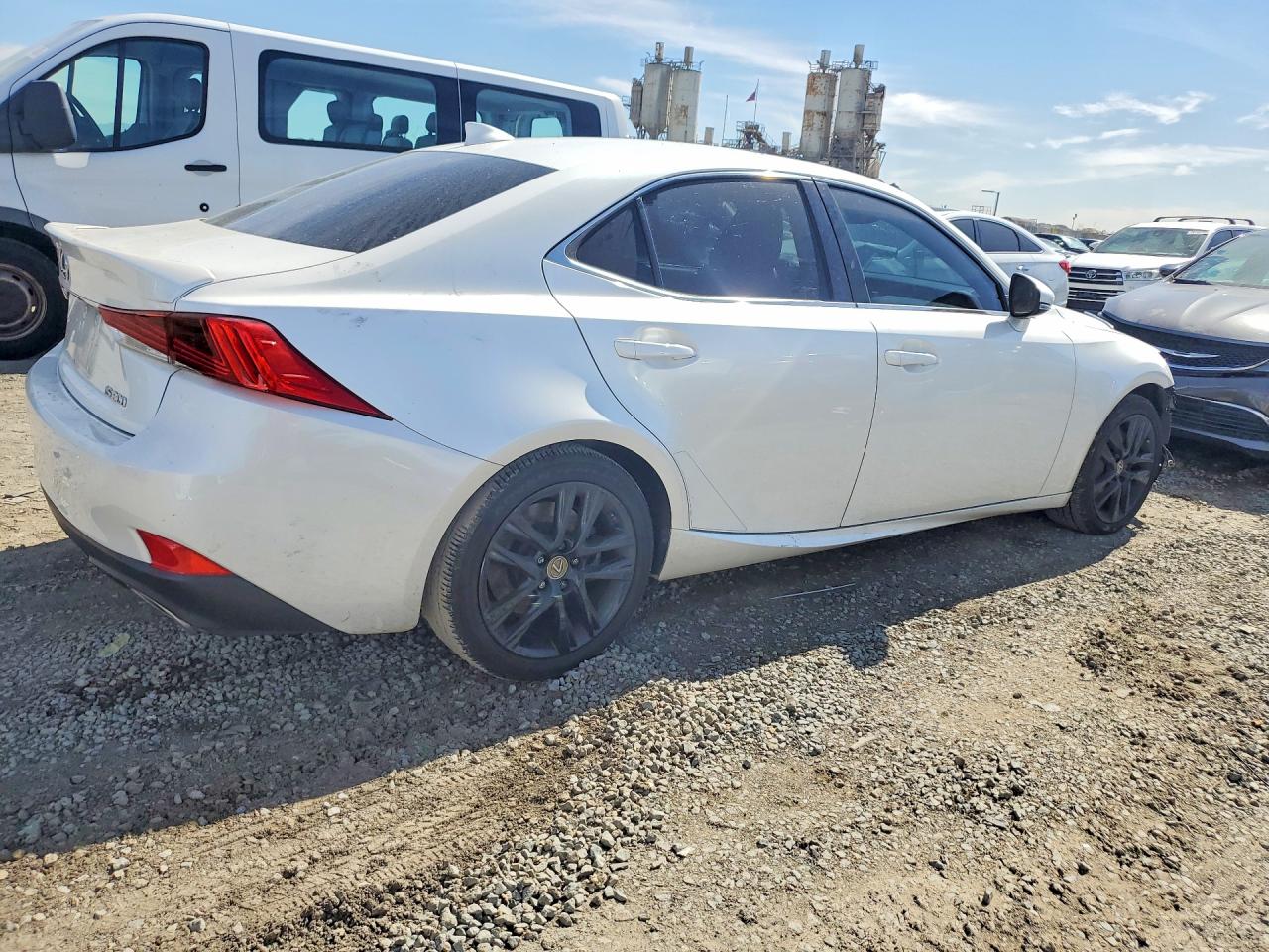 2019 LEXUS IS 300 photo 3