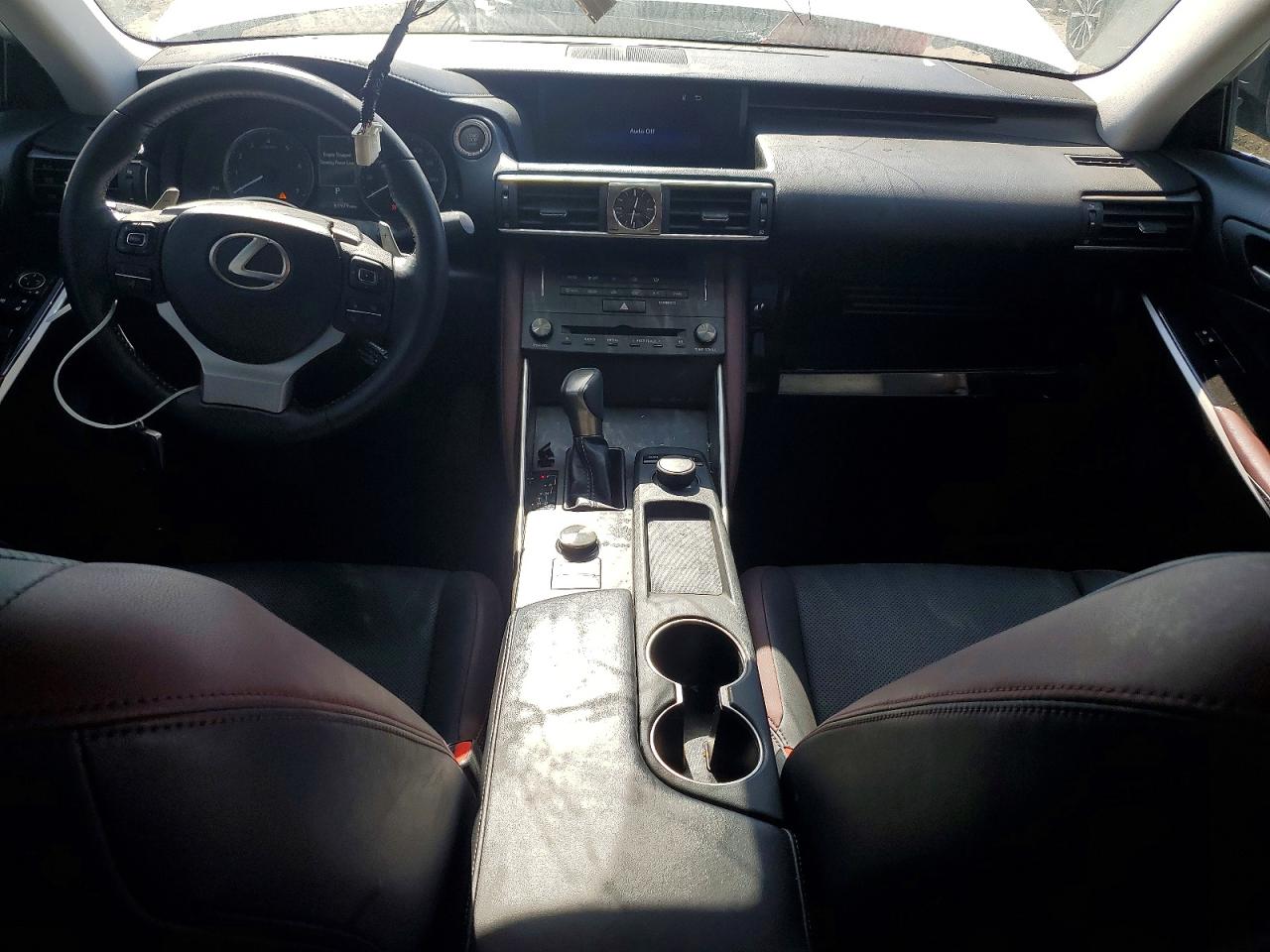2019 LEXUS IS 300 photo 8