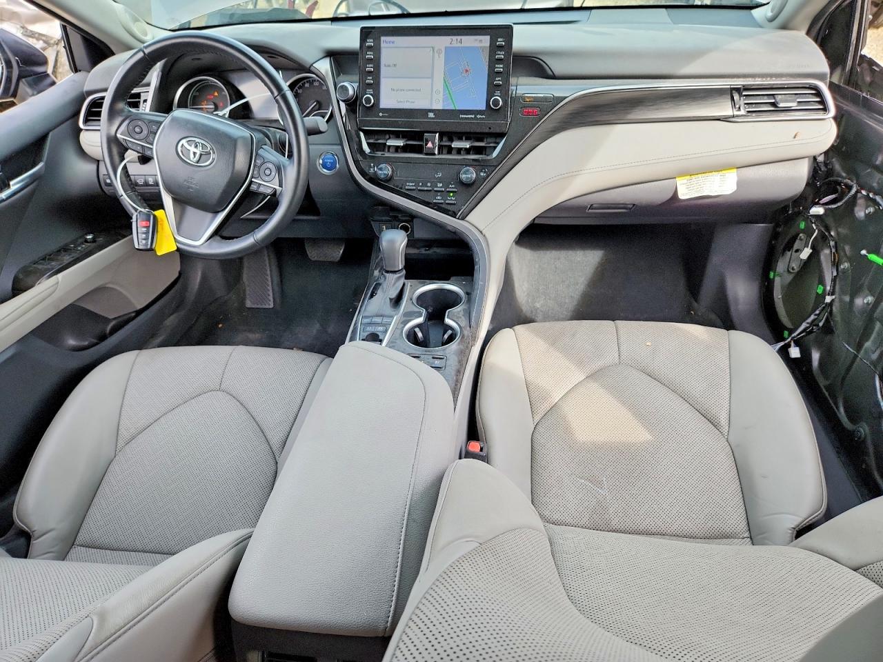 2024 TOYOTA CAMRY XLE photo 15