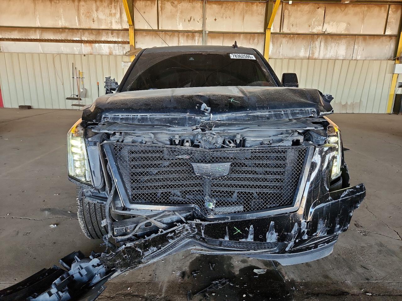 2016 CADILLAC ESCALADE ESV PLATINUM photo 5