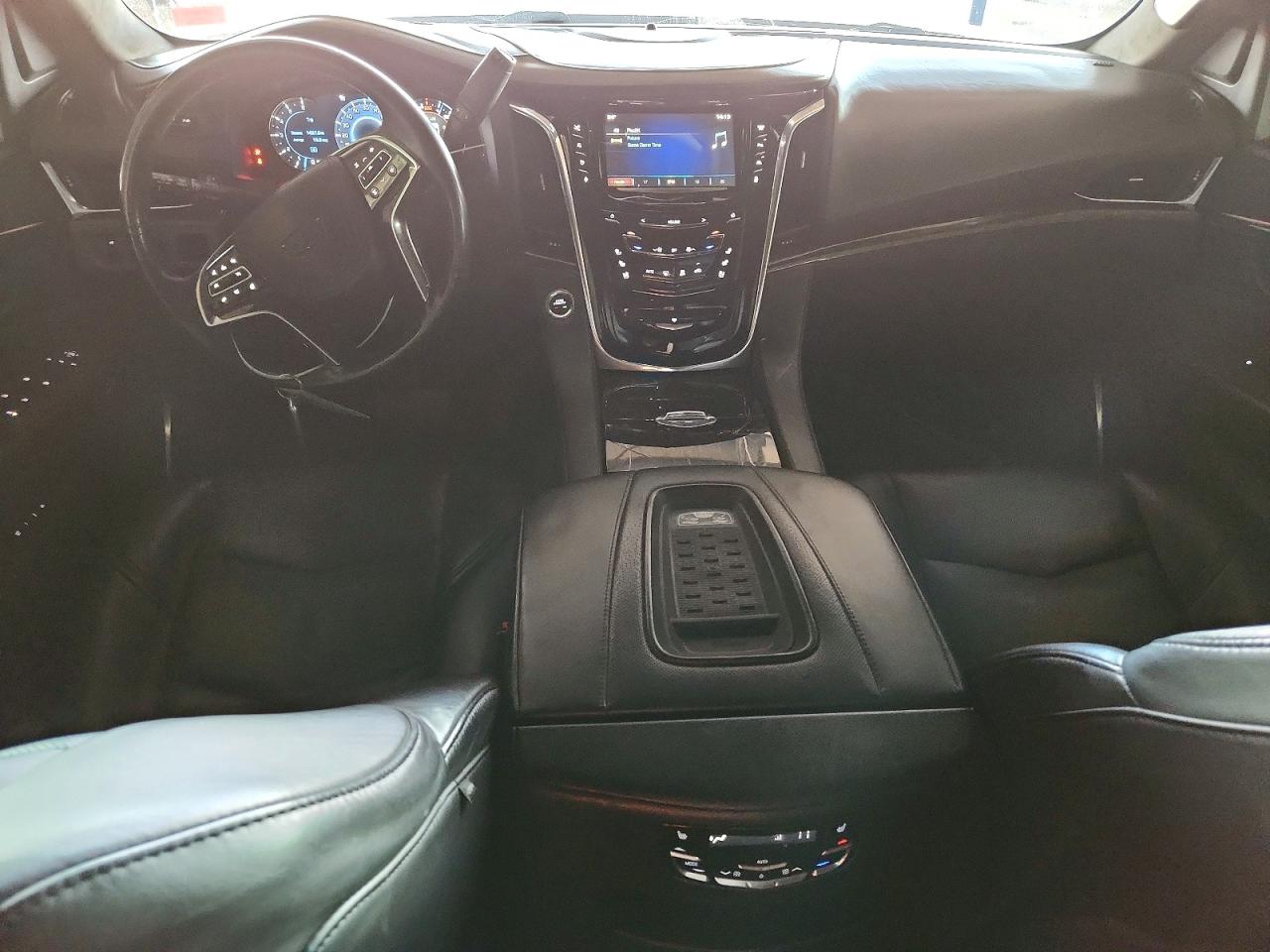 2016 CADILLAC ESCALADE ESV PLATINUM photo 8