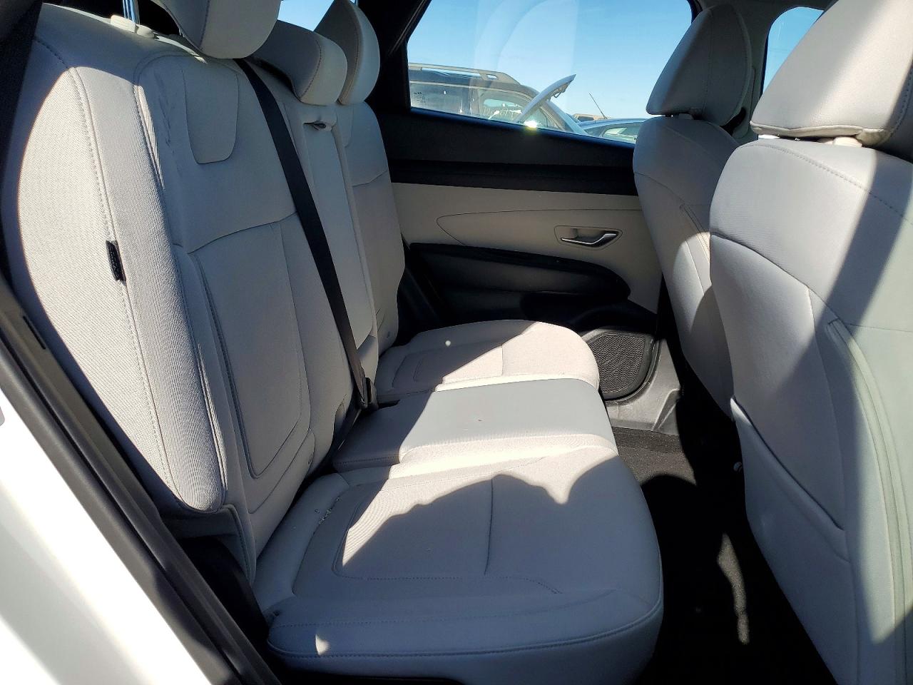 2025 HYUNDAI TUCSON SE photo 21