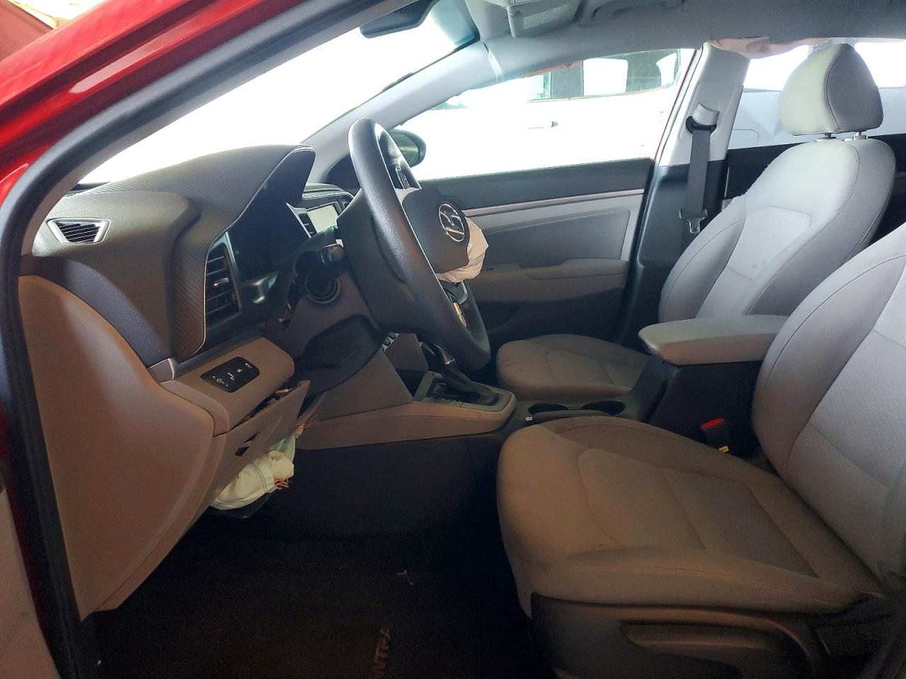 2020 HYUNDAI ELANTRA SEL photo 7