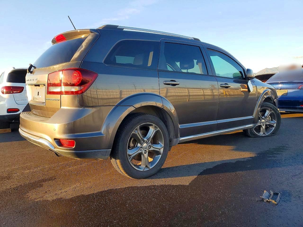 2015 DODGE JOURNEY CROSSROAD photo 3