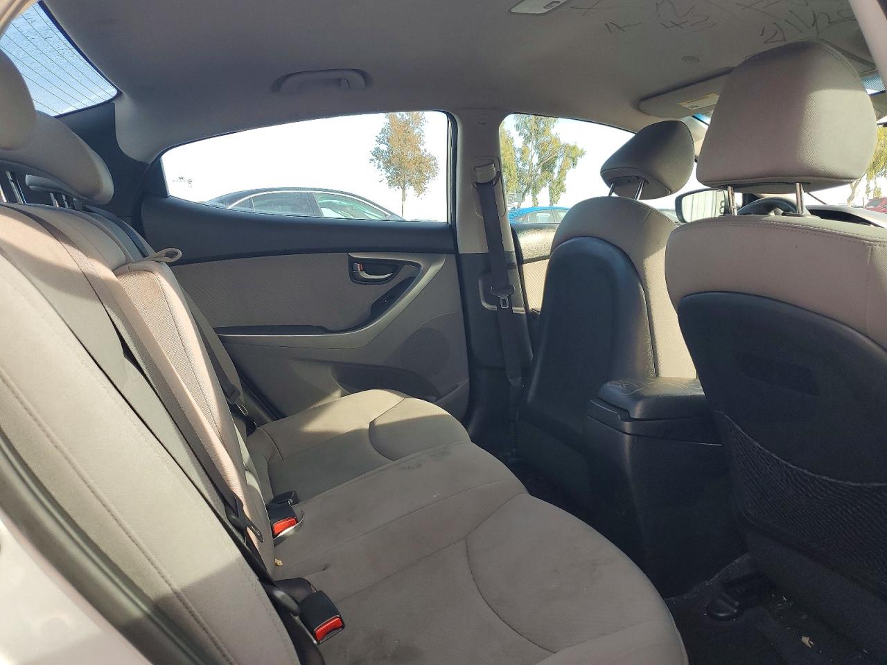 2013 HYUNDAI ELANTRA GLS photo 19
