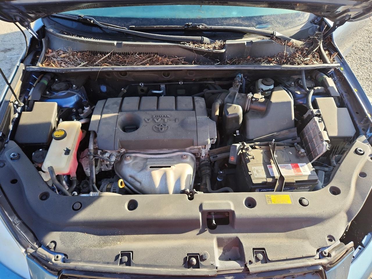 2012 TOYOTA RAV4 photo 23