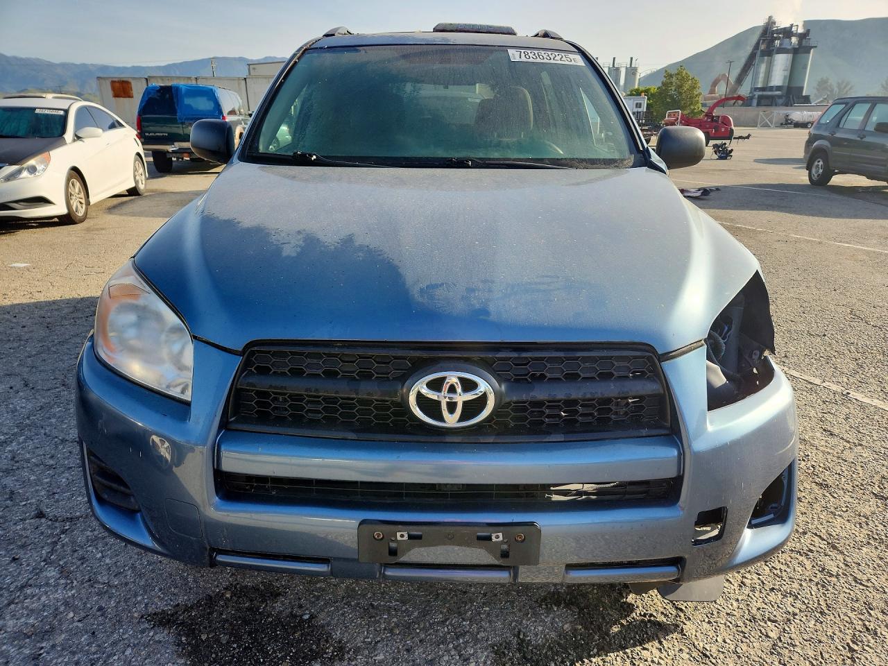 2012 TOYOTA RAV4 photo 9