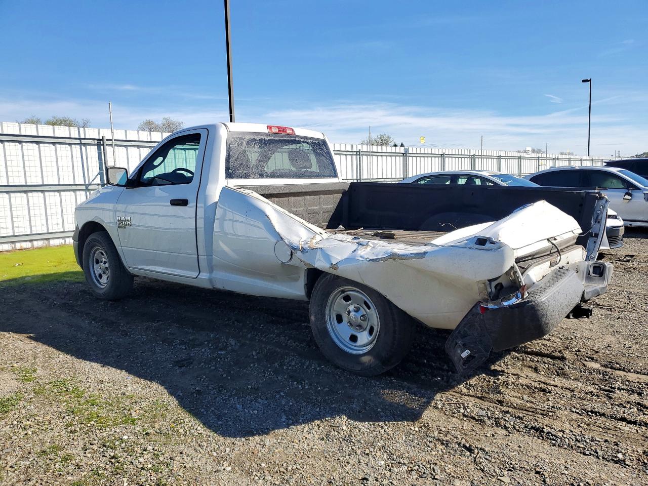 2019 RAM 1500 CLASSIC TRADESMAN photo 2