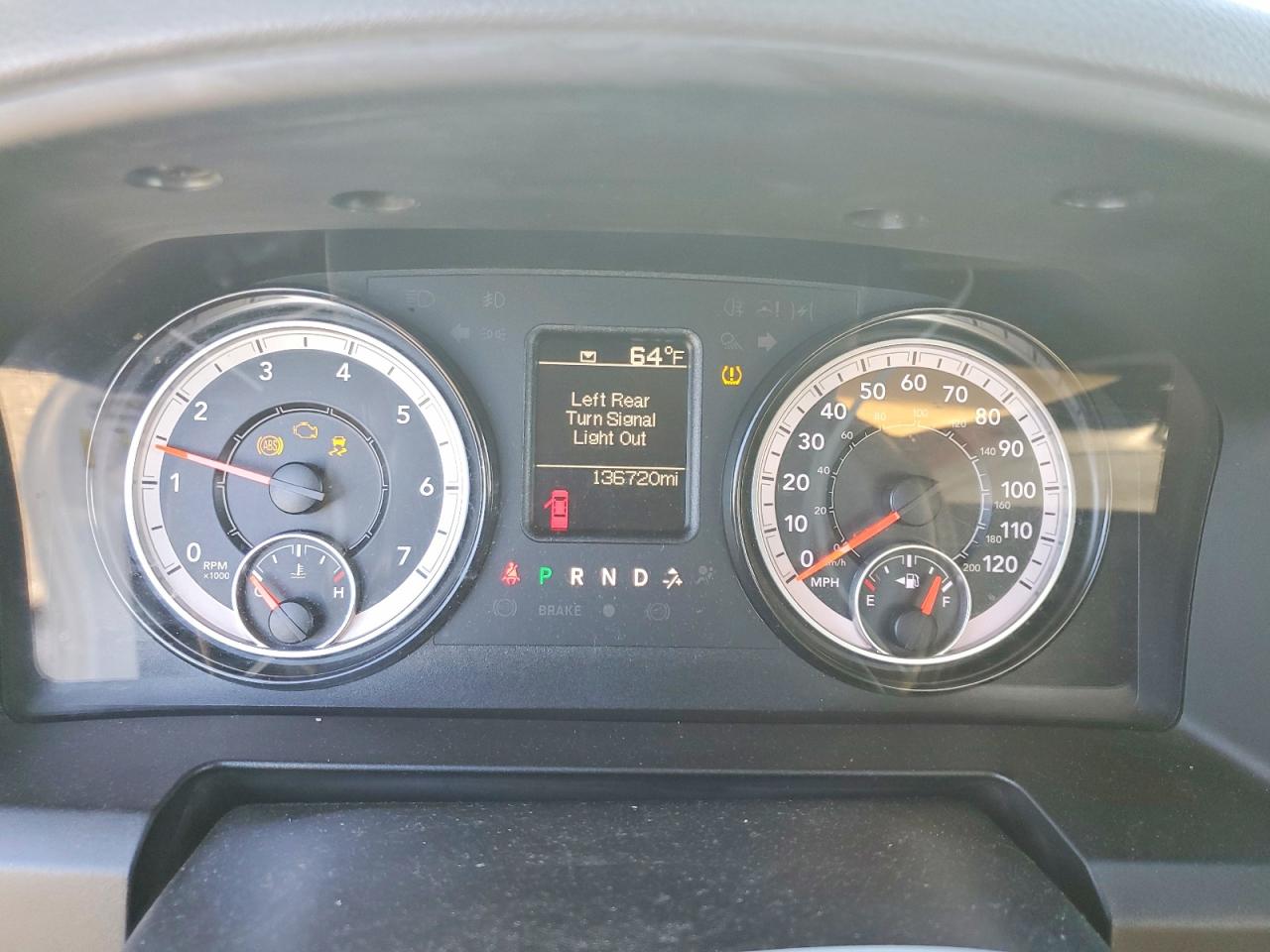 2019 RAM 1500 CLASSIC TRADESMAN photo 9