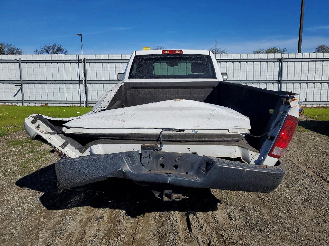 2019 RAM 1500 CLASSIC TRADESMAN photo 6