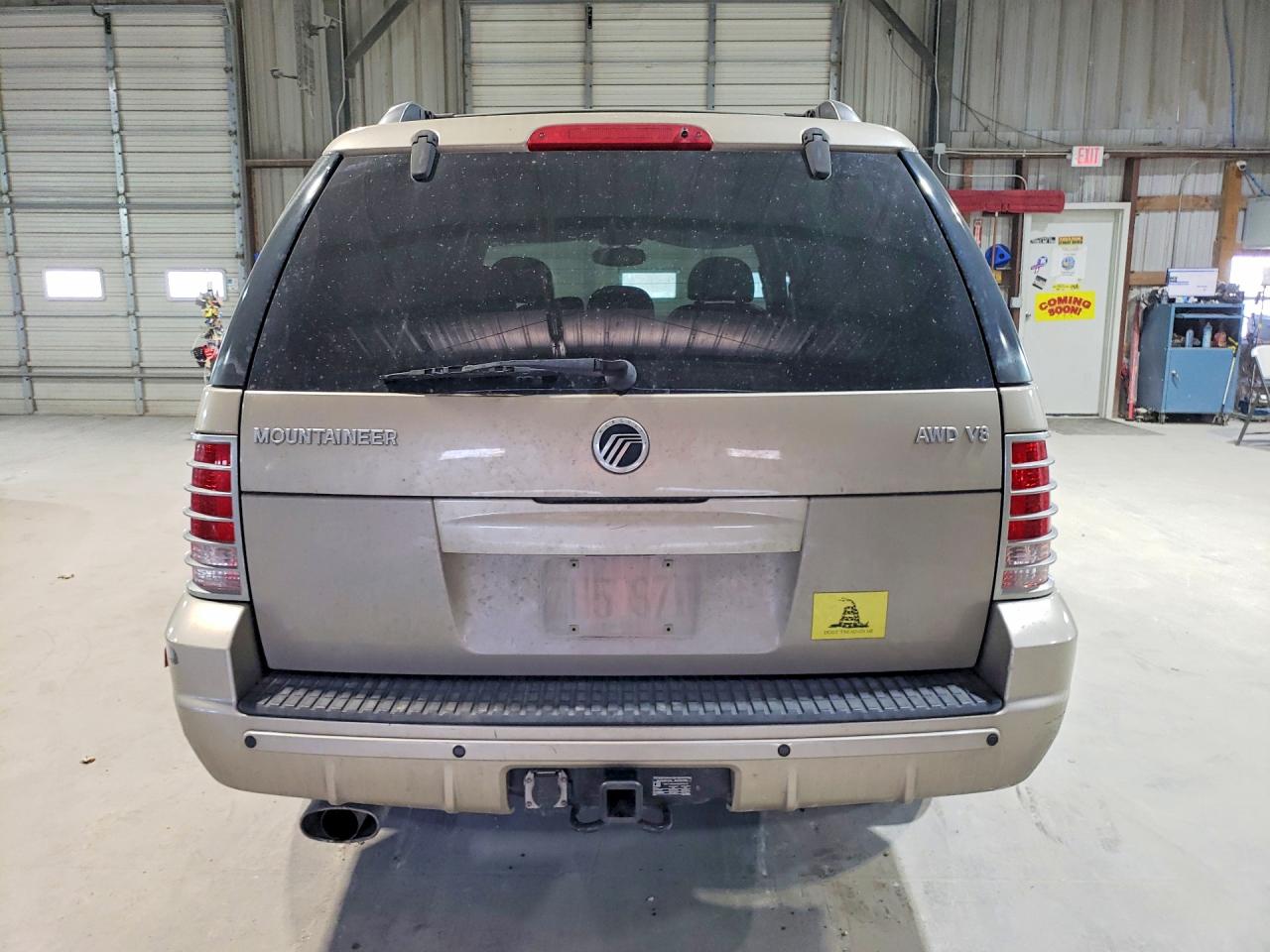 2004 MERCURY MOUNTAINEER photo 6