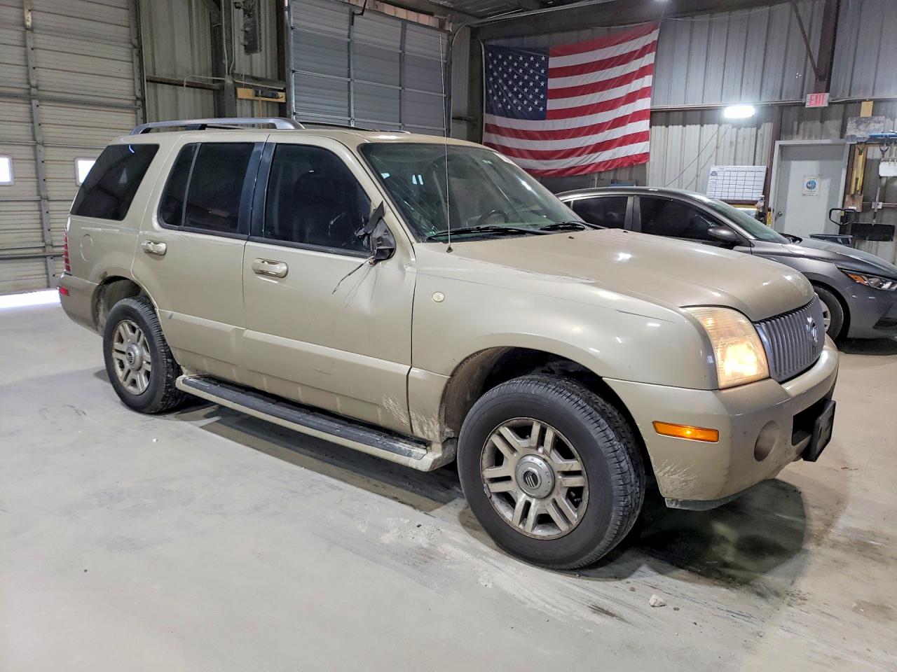 2004 MERCURY MOUNTAINEER photo 4