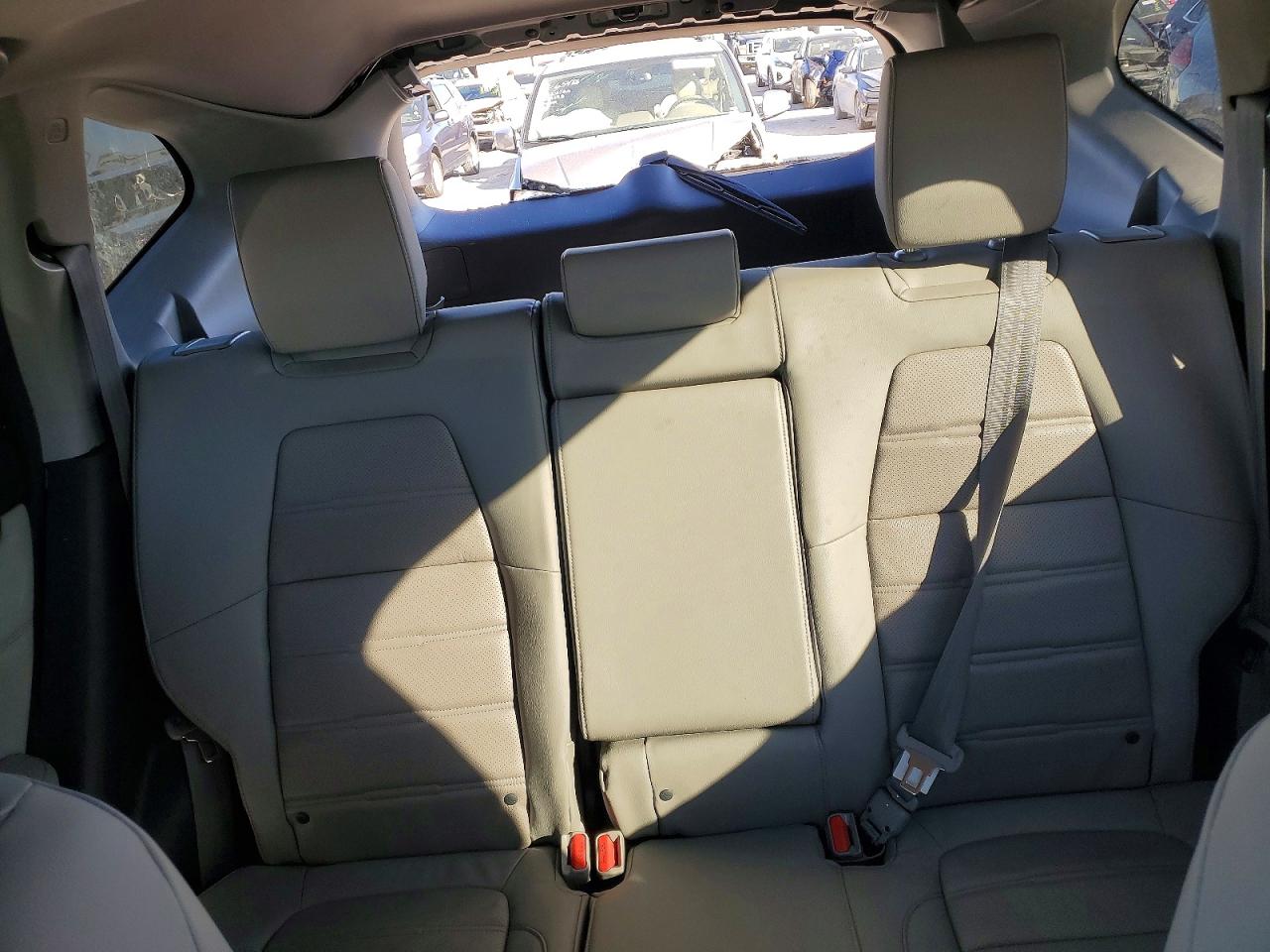 2018 HONDA CR-V TOURING photo 10