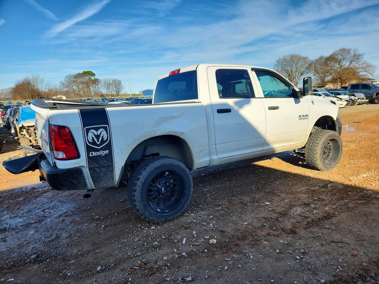 2016 RAM 1500 ST photo 3