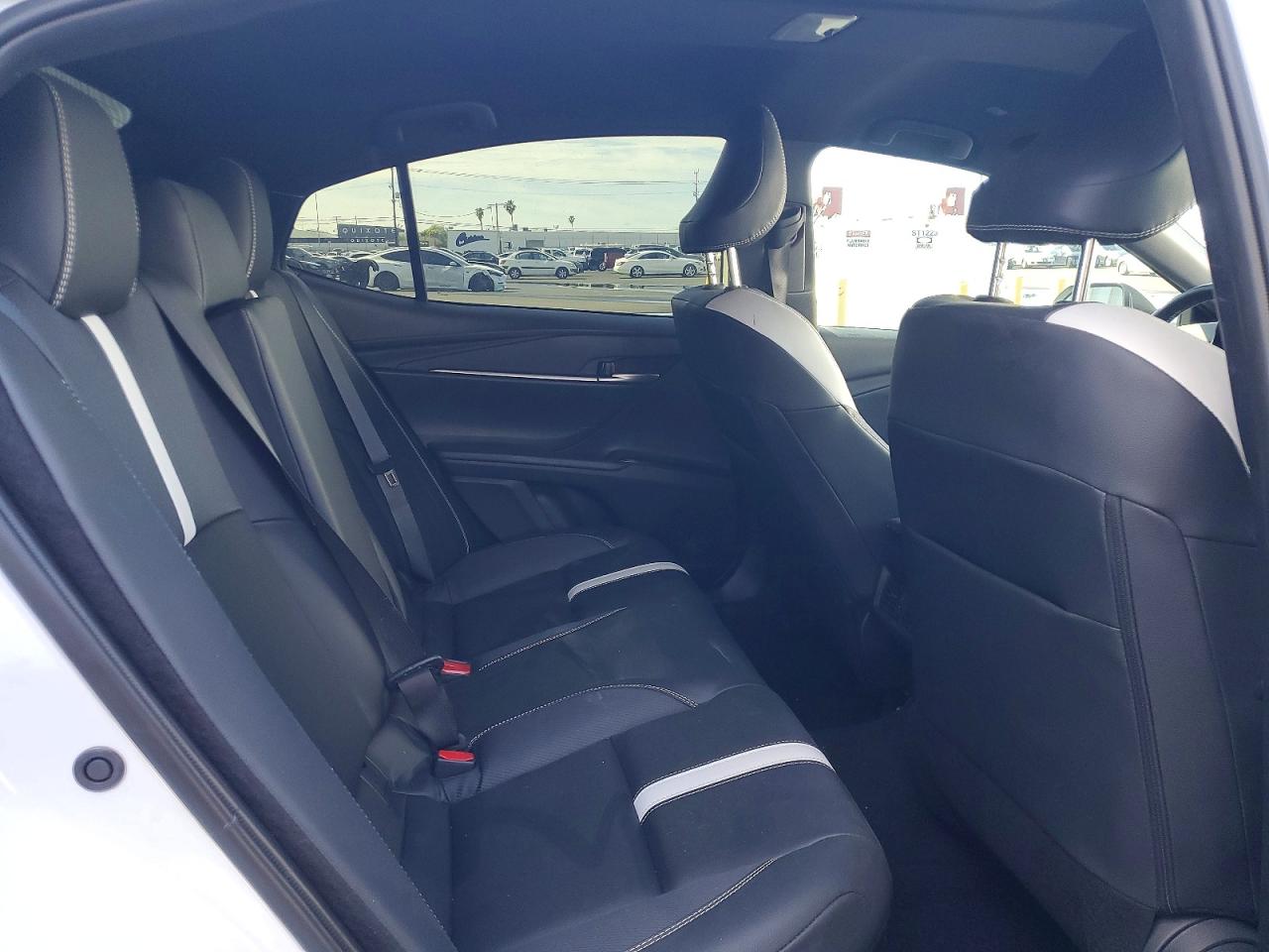 2025 TOYOTA CAMRY XSE photo 10