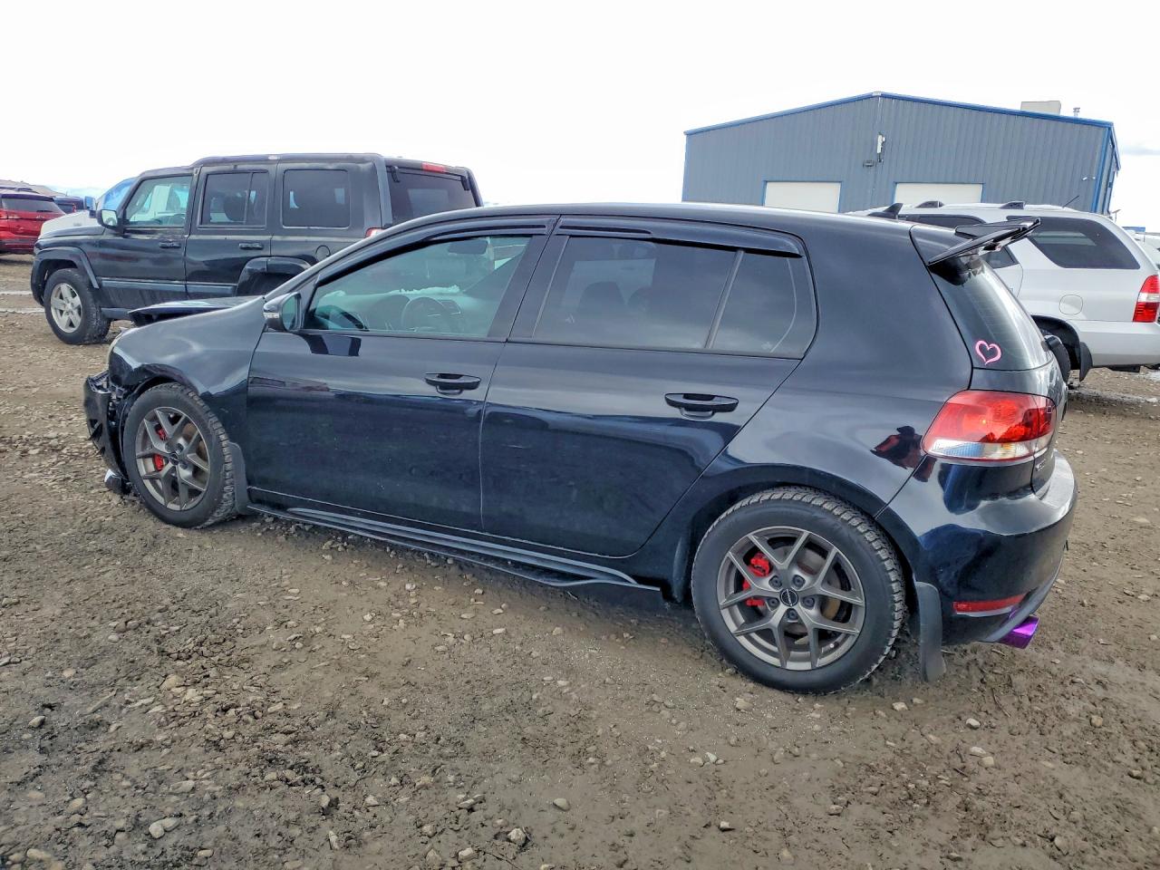 2013 VOLKSWAGEN GTI photo 2