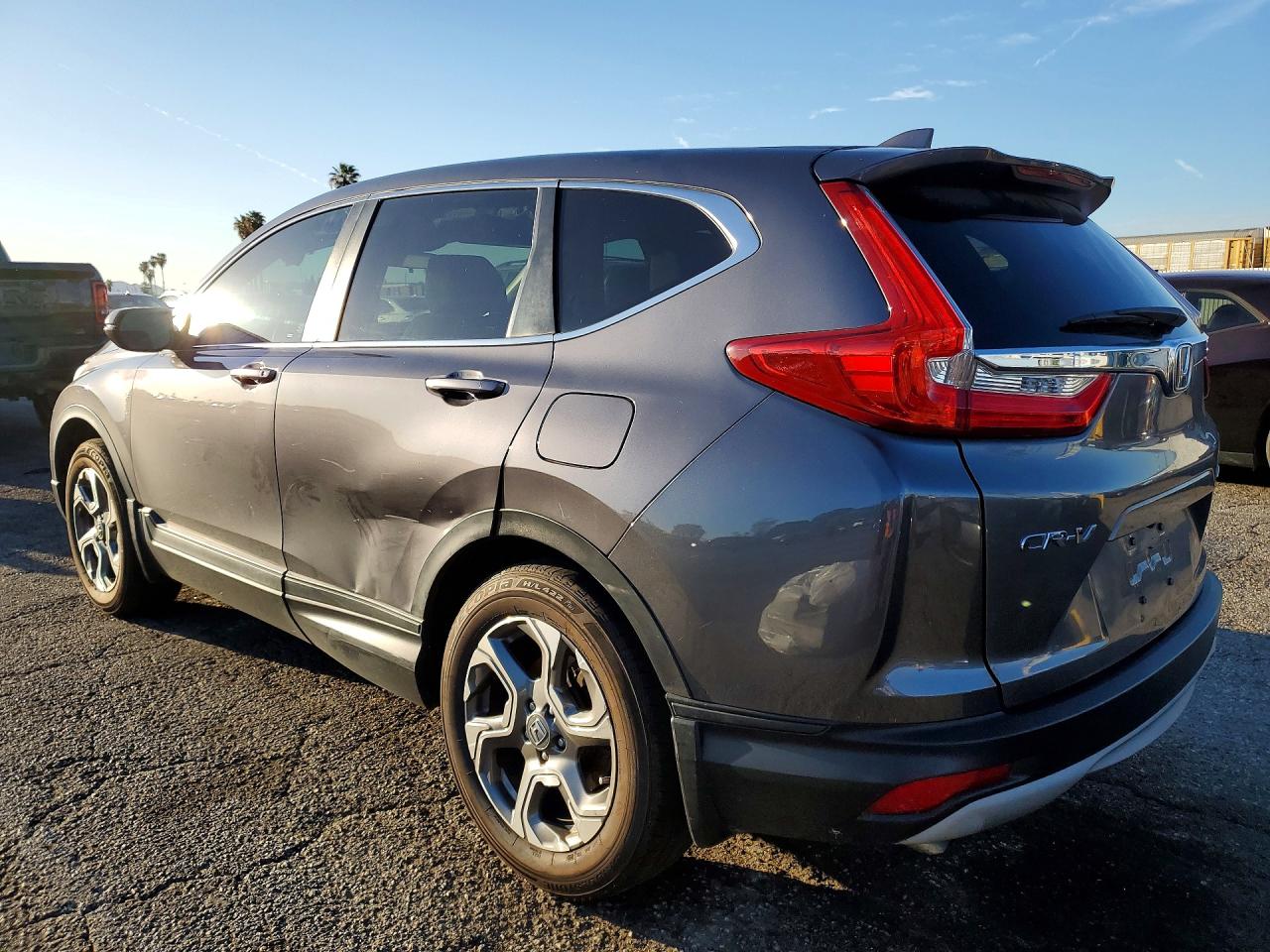 2017 HONDA CR-V EX photo 4