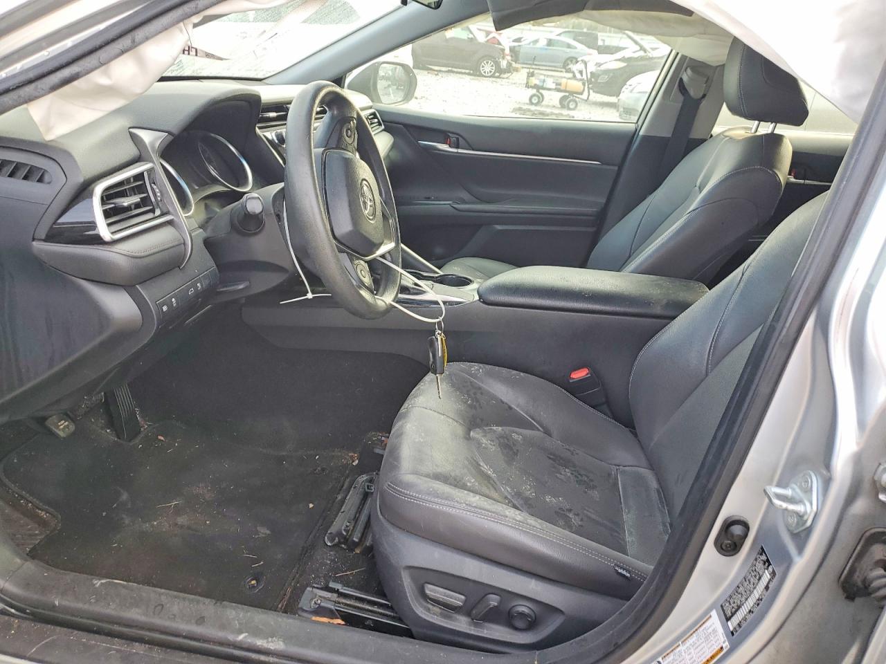 2018 TOYOTA CAMRY L photo 7