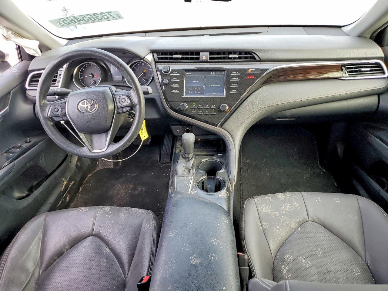 2018 TOYOTA CAMRY L photo 8
