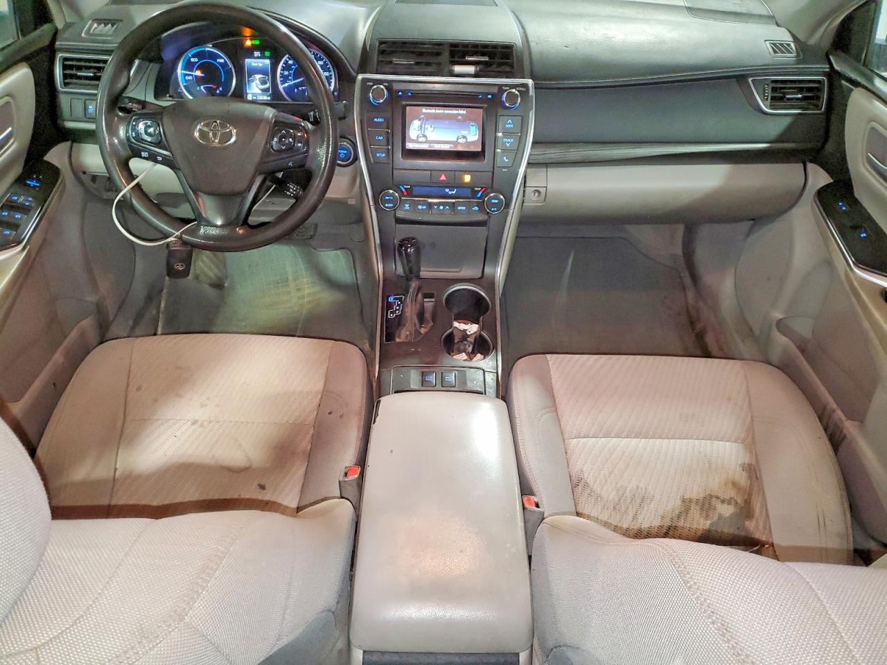 2015 TOYOTA CAMRY HYBRID photo 8