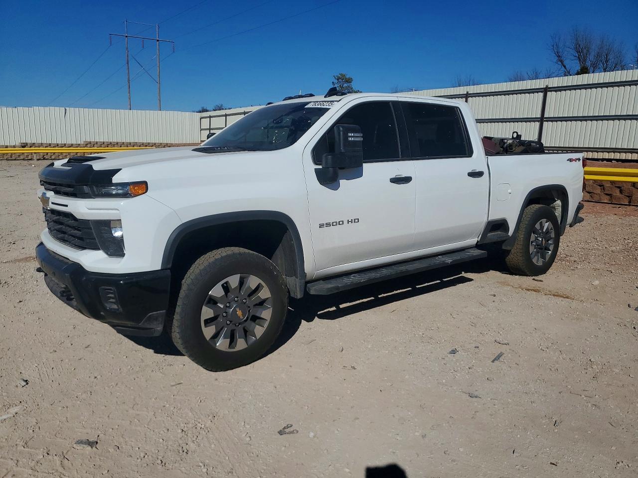 2025 CHEVROLET SILVERADO