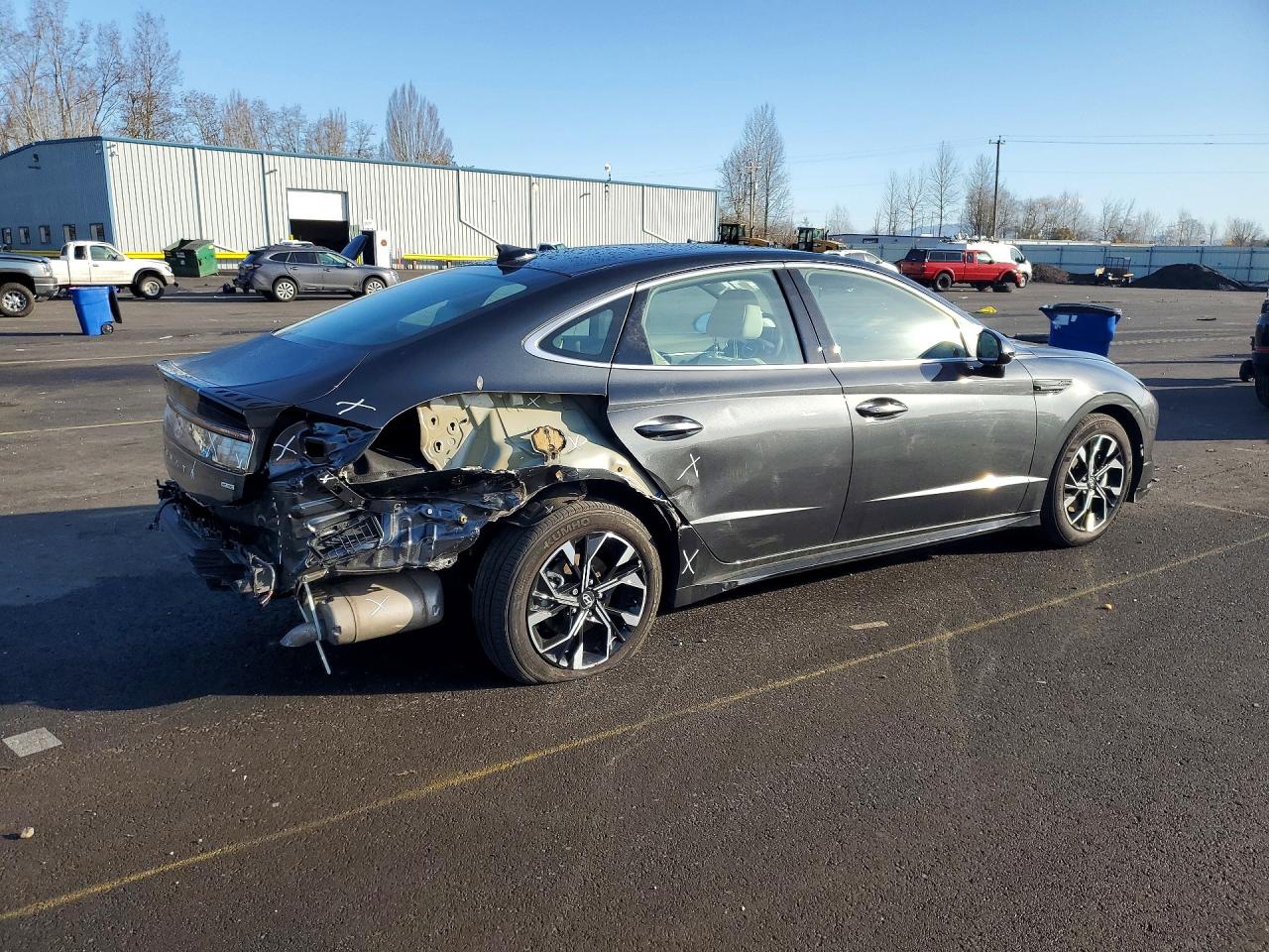 2025 HYUNDAI SONATA SEL photo 3