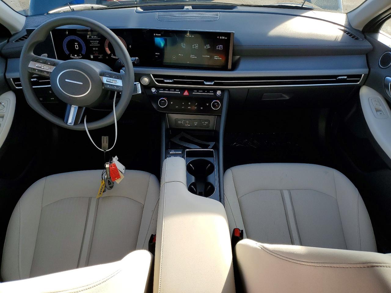 2025 HYUNDAI SONATA SEL photo 8