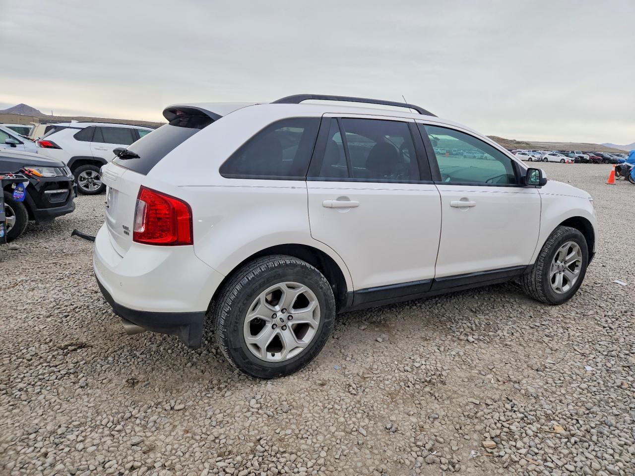 2013 FORD EDGE SEL photo 5