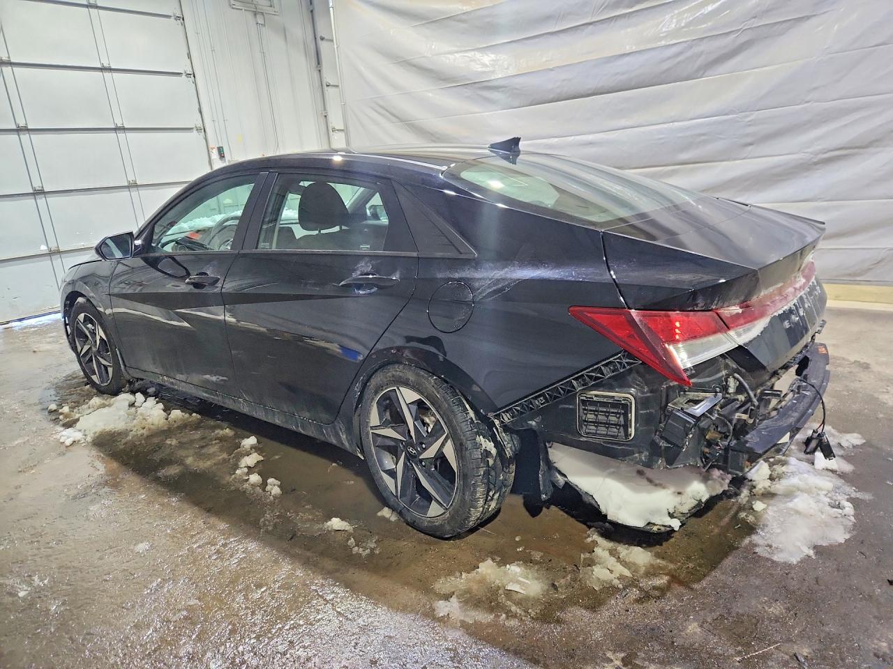 2023 HYUNDAI ELANTRA SEL photo 3