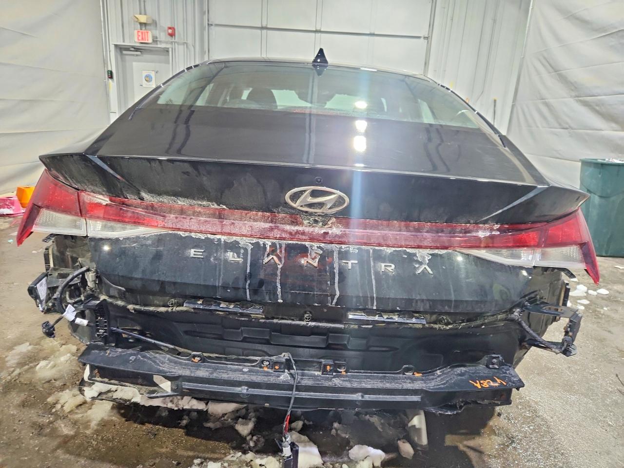 2023 HYUNDAI ELANTRA SEL photo 11