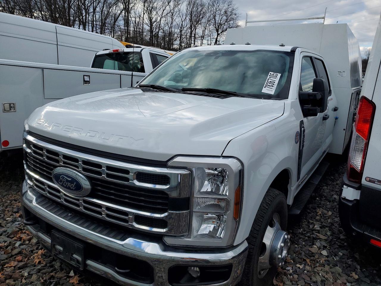 2024 FORD F350