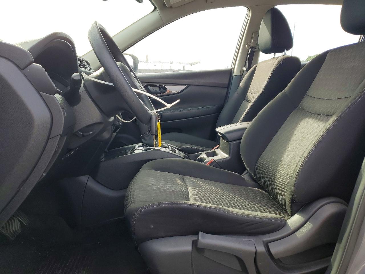 2019 NISSAN ROGUE S photo 7