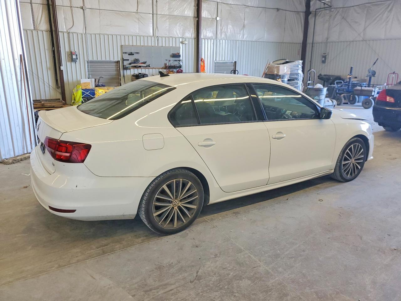 2016 VOLKSWAGEN JETTA SPORT photo 7