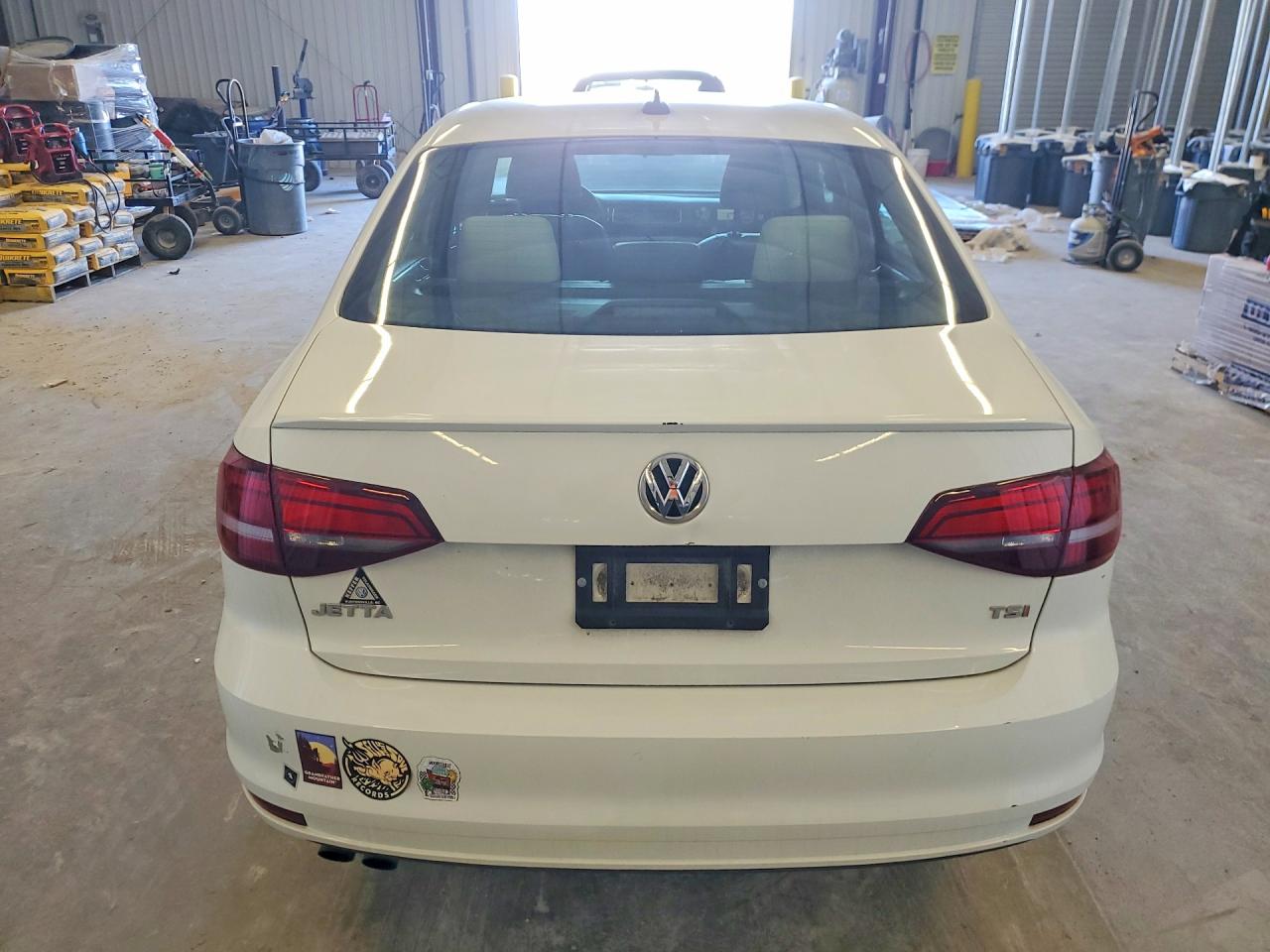 2016 VOLKSWAGEN JETTA SPORT photo 16
